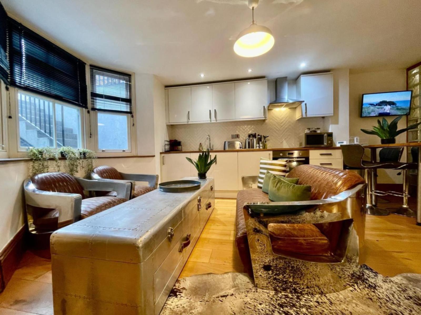 By The Beach Large Central Stylish Studio For 4 Guests Brighton Exterior photo