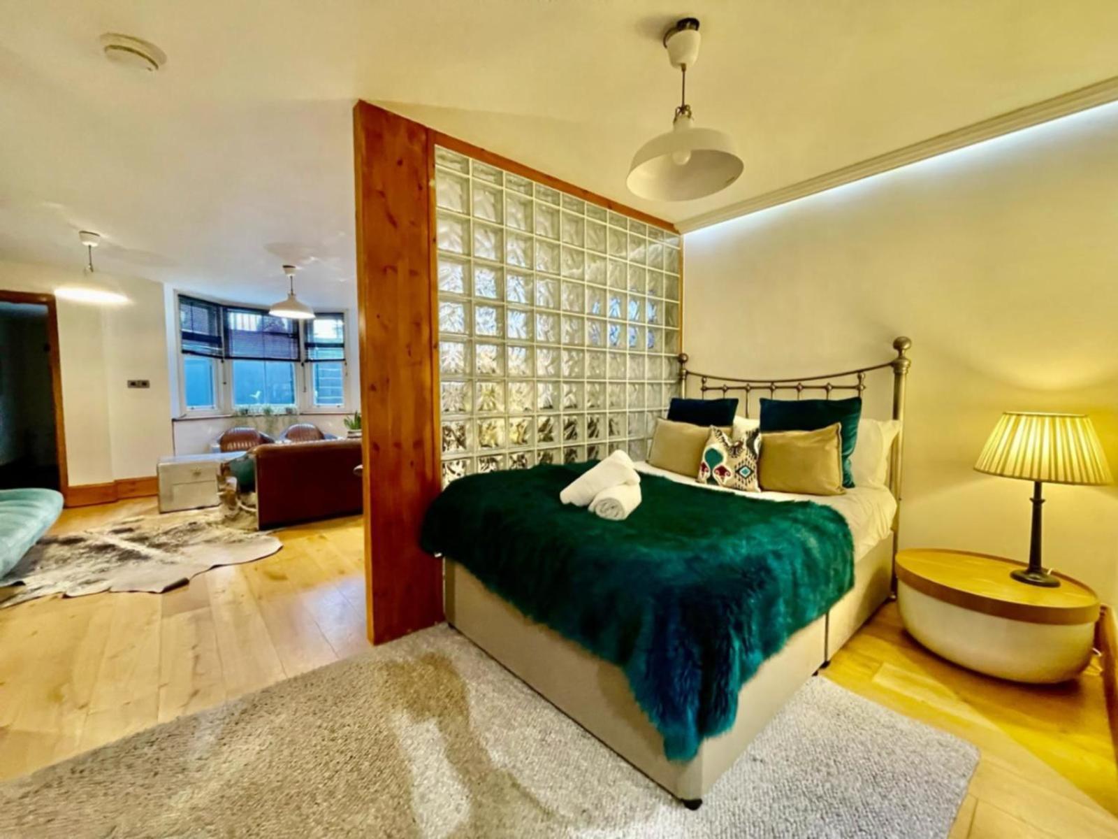 By The Beach Large Central Stylish Studio For 4 Guests Brighton Exterior photo